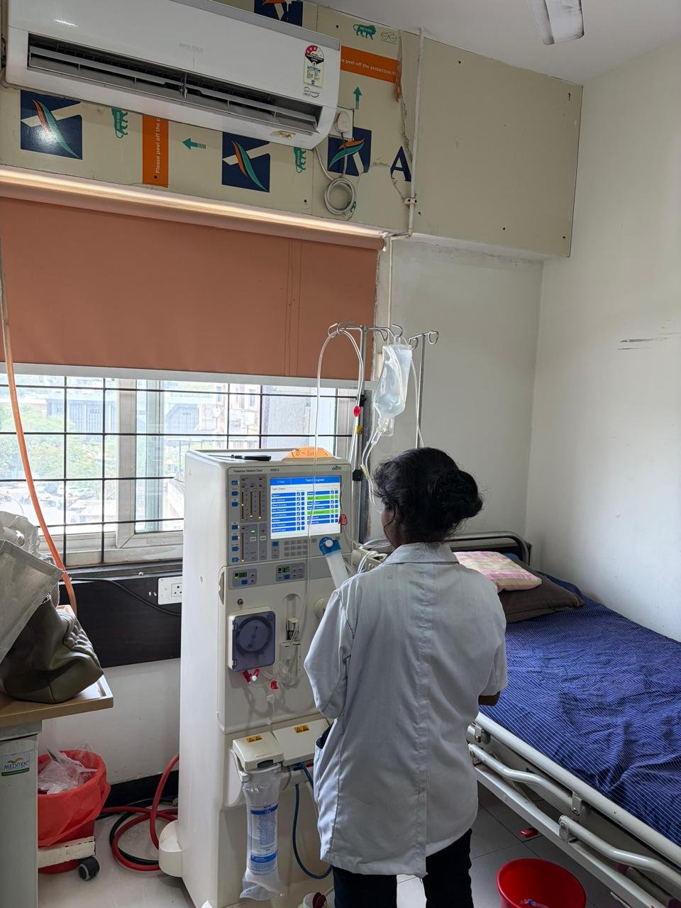 High-Acuity Dialysis & ICU Suite